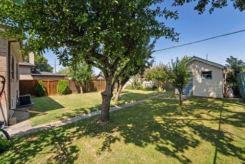 Photo 41 at 76 Lawnside Drive, Rustic, Toronto