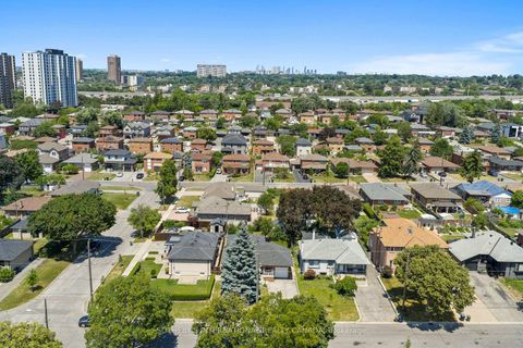 Photo 44 at 76 Lawnside Drive, Rustic, Toronto