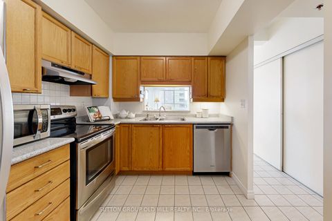 Photo 7 at 611 - 115 Bonis Avenue, Sullivan, Toronto
