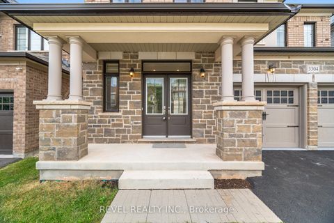 Photo 2 at 3304 Vernon Powell Drive, GO Glenorchy, Oakville