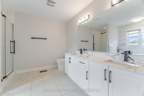 Photo 21 at 3304 Vernon Powell Drive, GO Glenorchy, Oakville