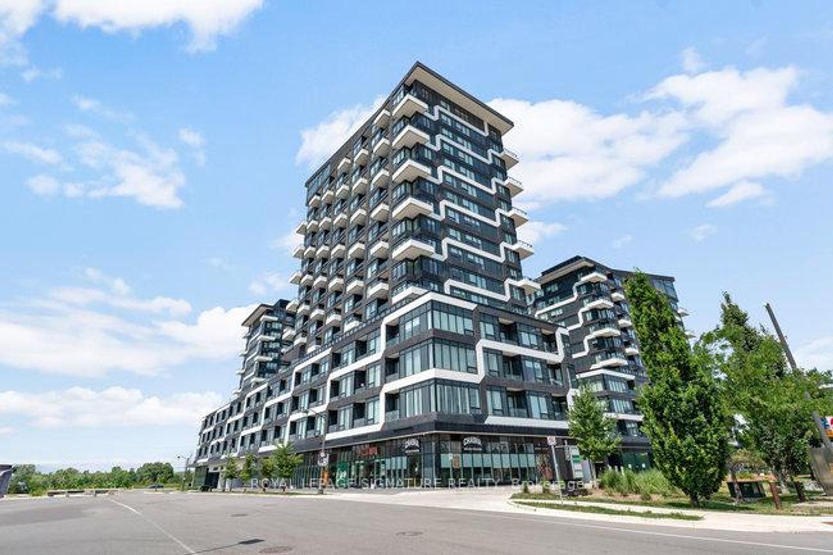 404 - 2481 Taunton Road, RO River Oaks, Oakville 