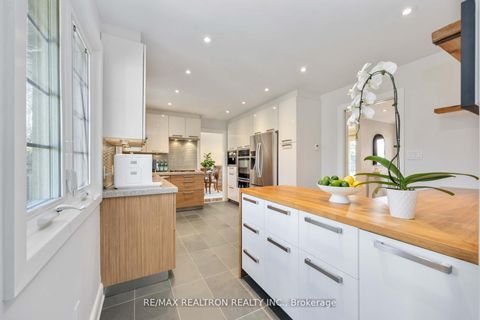 Photo 15 at 16 Aylesbury Road, Rosethorn, Toronto
