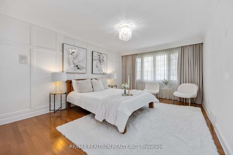 Photo 19 at 16 Aylesbury Road, Rosethorn, Toronto