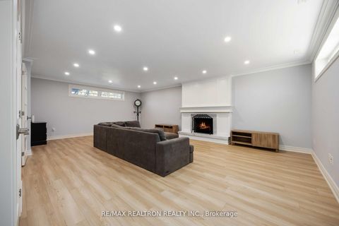 Photo 30 at 16 Aylesbury Road, Rosethorn, Toronto