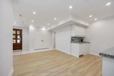 Photo 37 at 16 Aylesbury Road, Rosethorn, Toronto