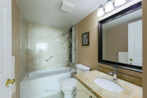 Photo 12 at 2027 - 3 Greystone Walk Drive, Kennedy Park, Toronto