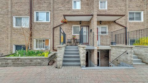 Photo 5 at 54 - 91 Muir Drive, Scarborough Village, Toronto