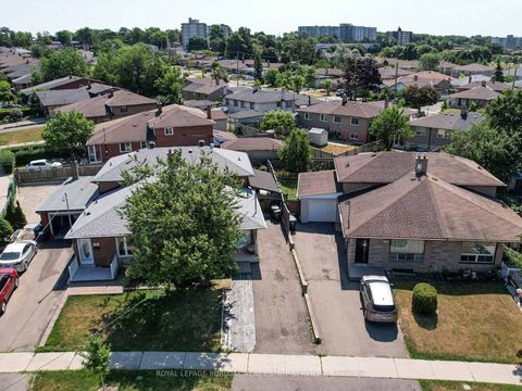 Photo 47 at 37 Hucknall Road, York University Heights, Toronto