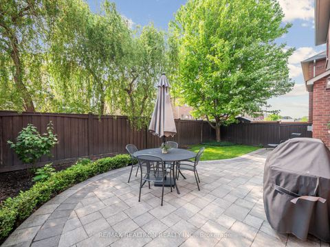 Photo 31 at 10 Glade Drive, Oak Ridges, Richmond Hill