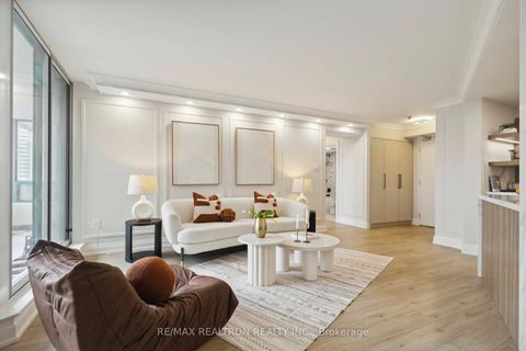 Photo 2 at 1604 - 7250 Yonge Street, Yorkhill, Vaughan
