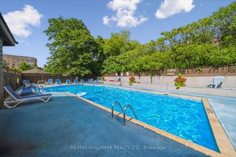Photo 35 at 704 - 175 Cedar Avenue, Harding, Richmond Hill