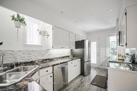 Photo 4 at 123 Colin Avenue, Eglinton, Toronto