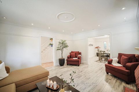 Photo 11 at 123 Colin Avenue, Eglinton, Toronto