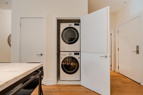 Photo 13 at 215 - 66 Kippendavie Avenue, The Beaches, Toronto