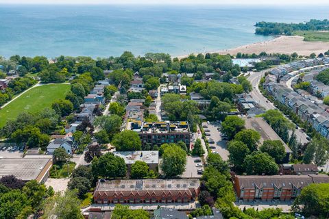 Photo 15 at 215 - 66 Kippendavie Avenue, The Beaches, Toronto