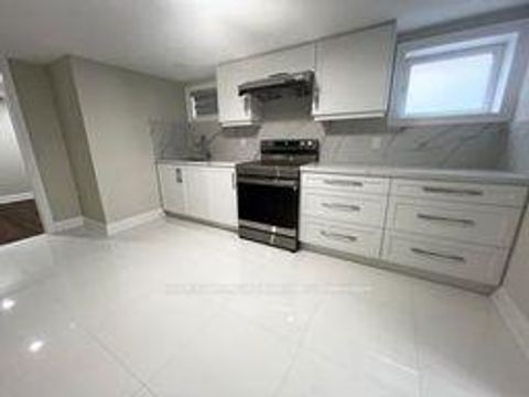 Photo 8 at 218 Chartland Boulevard S, Agincourt North, Toronto