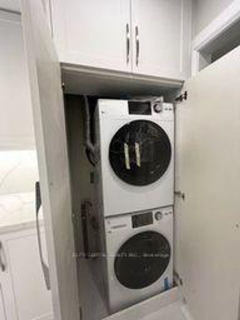 Photo 9 at 218 Chartland Boulevard S, Agincourt North, Toronto