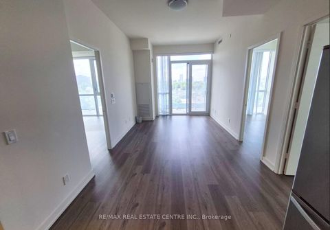 Photo 3 at 810 - 10 Deerlick Court, Donalda, Toronto