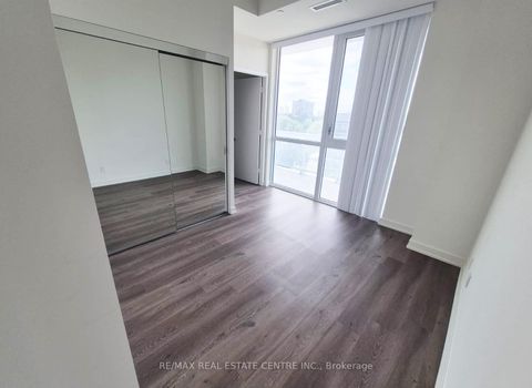 Photo 7 at 810 - 10 Deerlick Court, Donalda, Toronto