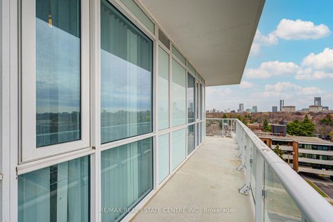 Photo 12 at 810 - 10 Deerlick Court, Donalda, Toronto