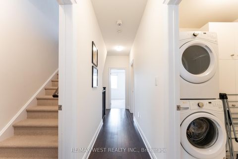 Photo 14 at 19 - 2172 Trafalgar Road, RO River Oaks, Oakville