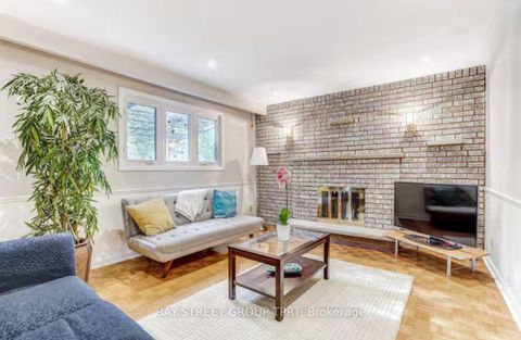 Photo 8 at 8 Kersey Crescent, North Richvale, Richmond Hill