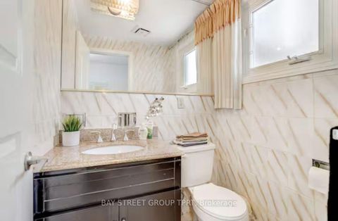Photo 34 at 8 Kersey Crescent, North Richvale, Richmond Hill