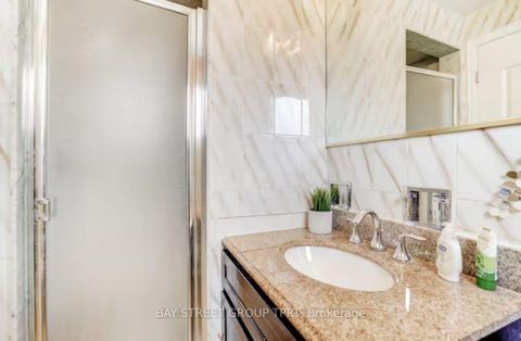 Photo 35 at 8 Kersey Crescent, North Richvale, Richmond Hill