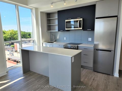 Photo 10 at 608 - 2300 St Clair Avenue W, Junction Area, Toronto