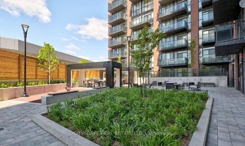 Photo 33 at 608 - 2300 St Clair Avenue W, Junction Area, Toronto