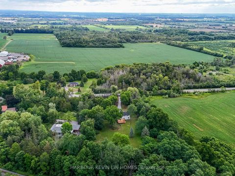 Photo 4 at 12056 Leslie Street, Rural Richmond Hill, Richmond Hill