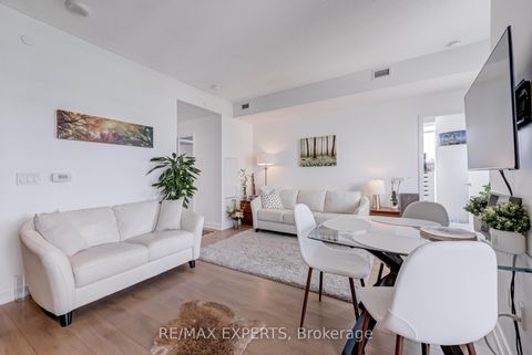 Photo 5 at 503 - 117 McMahon Drive, Bayview Village, Toronto