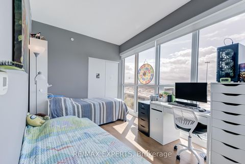 Photo 13 at 503 - 117 McMahon Drive, Bayview Village, Toronto