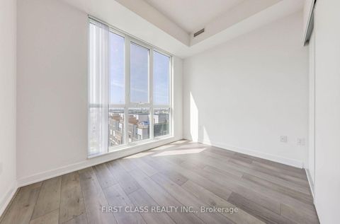 Photo 15 at 506 - 10 Honeycrisp Crescent, Vaughan Corporate Centre, Vaughan