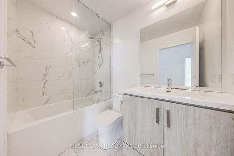 Photo 16 at 506 - 10 Honeycrisp Crescent, Vaughan Corporate Centre, Vaughan