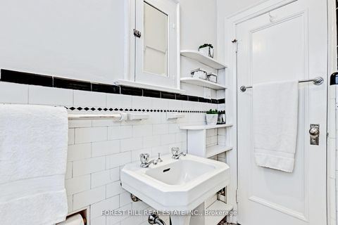 Photo 11 at 187 Glenview Avenue, Lawrence Park South, Toronto