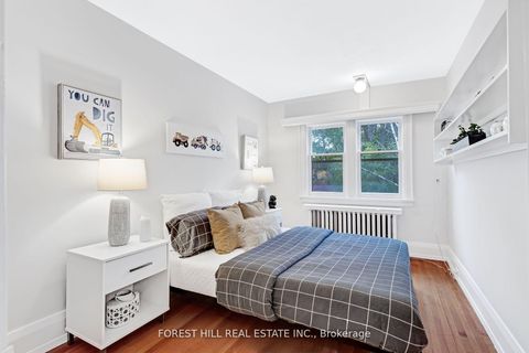 Photo 13 at 187 Glenview Avenue, Lawrence Park South, Toronto