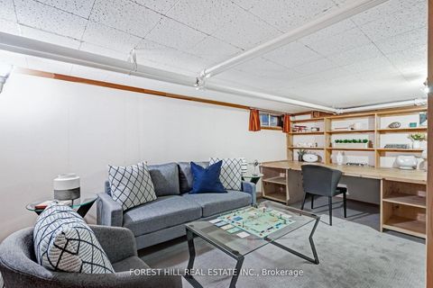 Photo 19 at 187 Glenview Avenue, Lawrence Park South, Toronto
