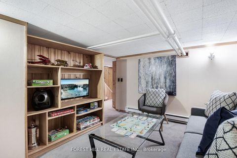 Photo 20 at 187 Glenview Avenue, Lawrence Park South, Toronto