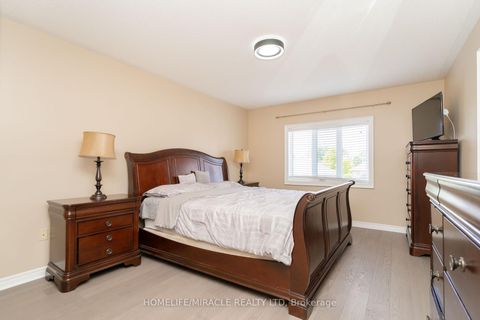 Photo 22 at 60 Forest Fountain Drive, Sonoma Heights, Vaughan