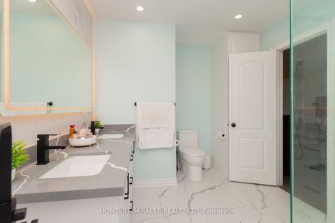 Photo 25 at 60 Forest Fountain Drive, Sonoma Heights, Vaughan