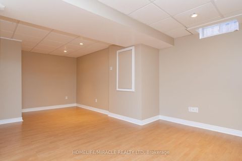 Photo 35 at 60 Forest Fountain Drive, Sonoma Heights, Vaughan