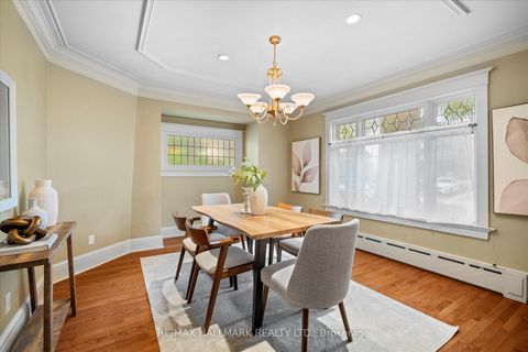 Photo 6 at 34 Munro Park Avenue, The Beaches, Toronto