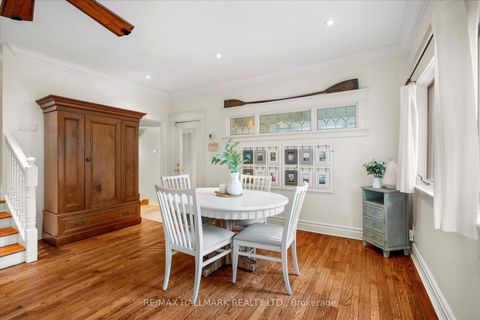 Photo 15 at 34 Munro Park Avenue, The Beaches, Toronto