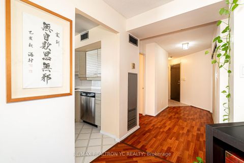 Photo 10 at 614 - 30 Greenfield Avenue, Willowdale East, Toronto