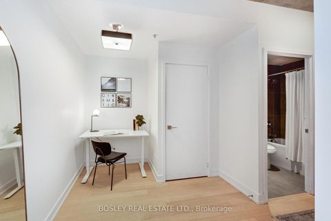 Photo 5 at 1903 - 20 Minowan Miikan Lane, Little Portugal, Toronto