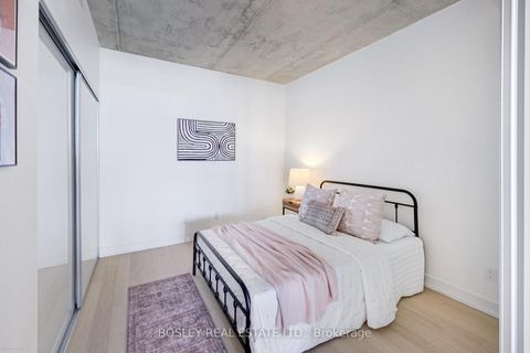 Photo 10 at 1903 - 20 Minowan Miikan Lane, Little Portugal, Toronto