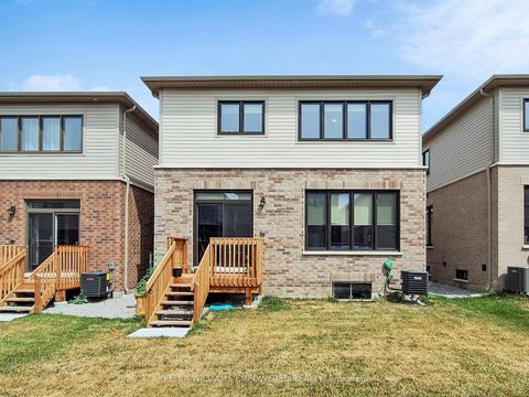 Photo 38 at 28 Gemini Drive, Rural Barrie Southeast, Barrie