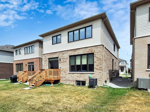Photo 39 at 28 Gemini Drive, Rural Barrie Southeast, Barrie